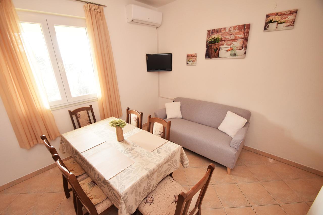 Apartment Duda Starigrad Paklenica Zewnętrze zdjęcie