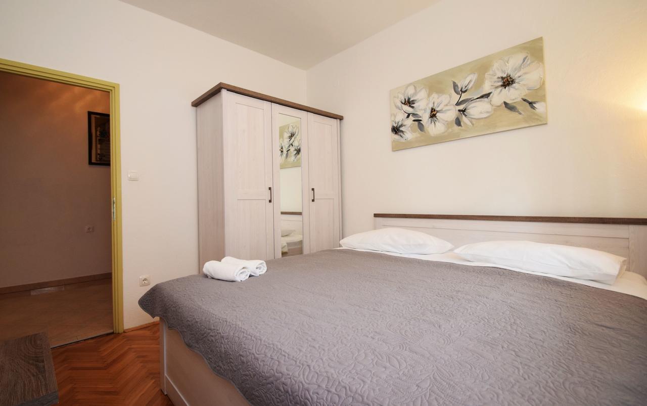 Apartment Duda Starigrad Paklenica Zewnętrze zdjęcie