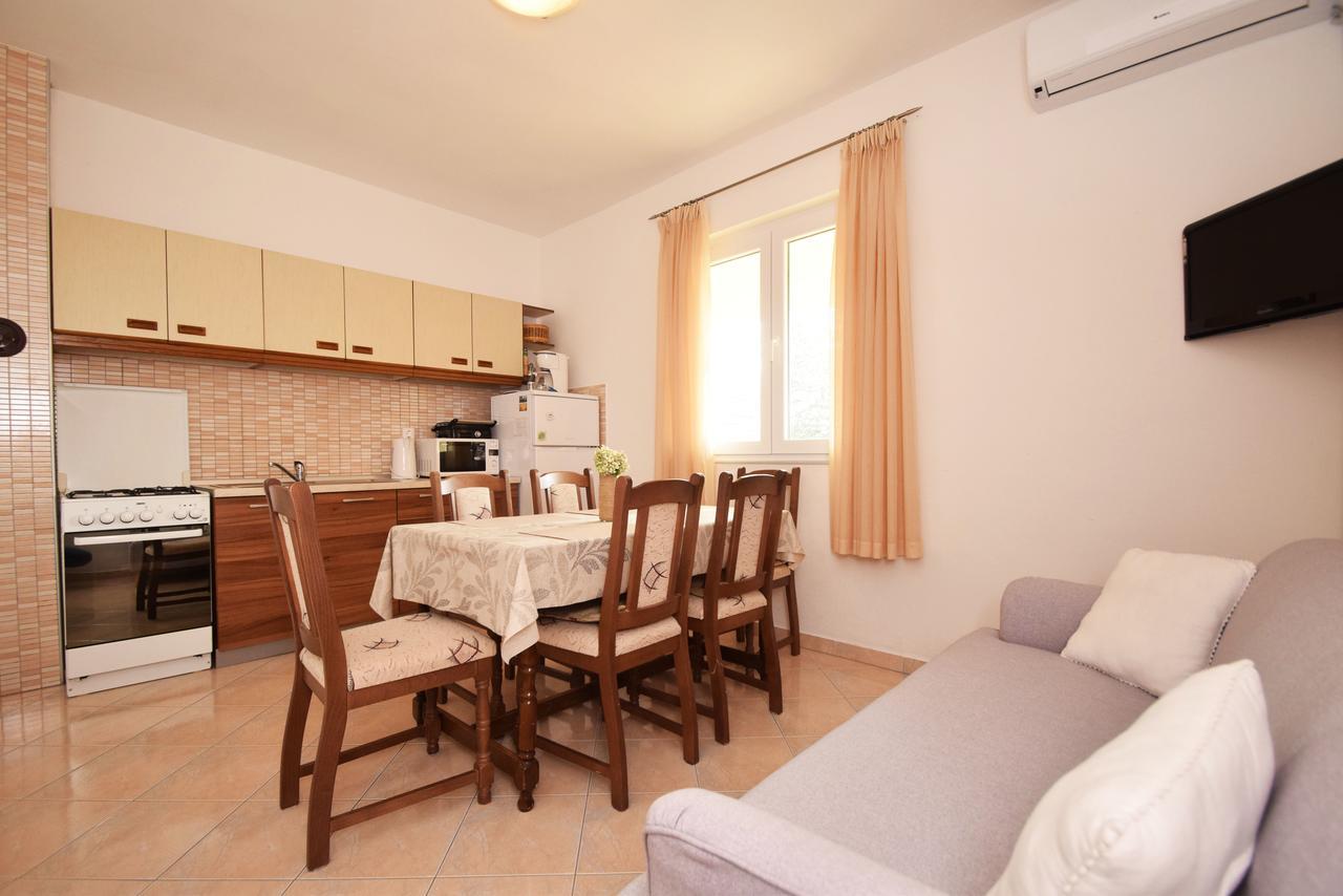 Apartment Duda Starigrad Paklenica Zewnętrze zdjęcie